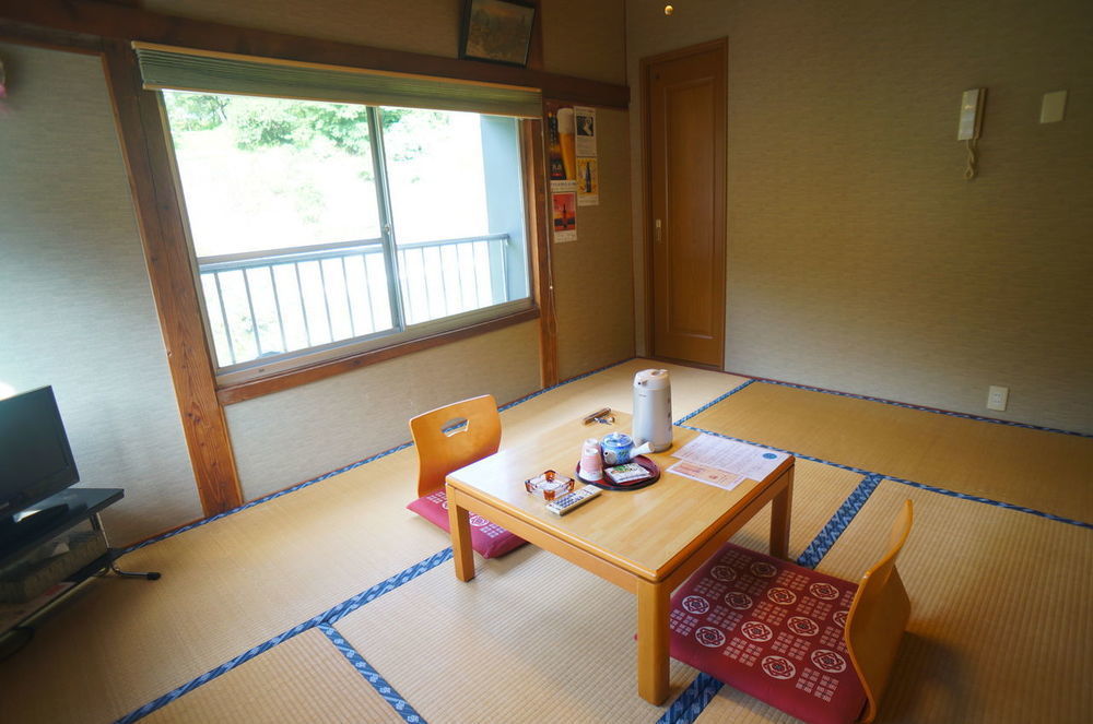 Takaosou Hotel Yufu Ngoại thất bức ảnh